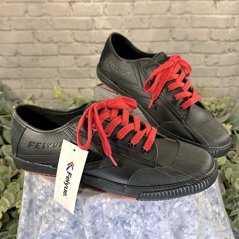 FEIYUE X STAPLE 1920 Black Leather Low Full Color Pigeon Sneakers Men’s 10🖤NWT